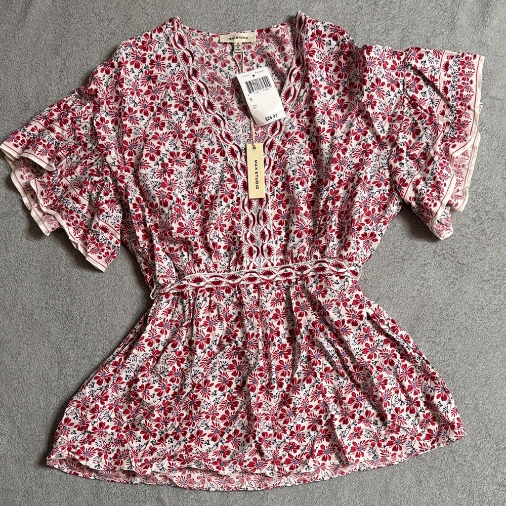 Max Studio Red and White Floral Blouse